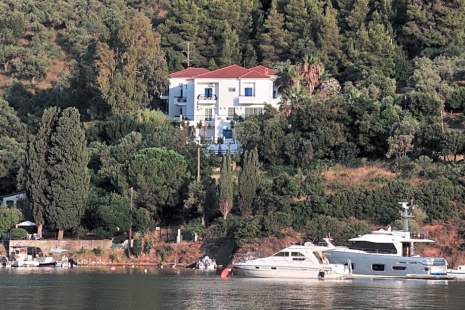 Anamar Skiathos Hotel