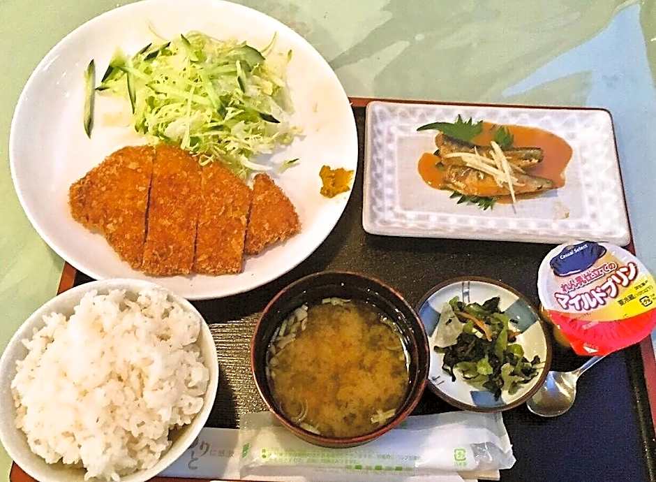 Tendo Central Hotel