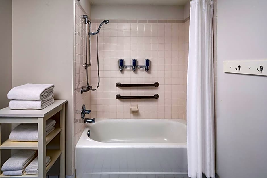 Four Points By Sheraton Bentonville