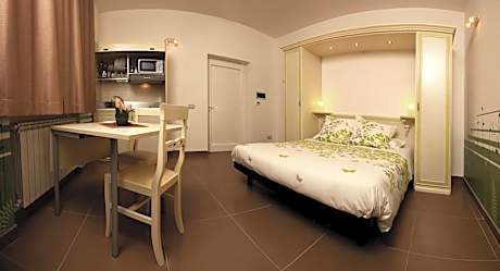 Double Room with Kitchenette