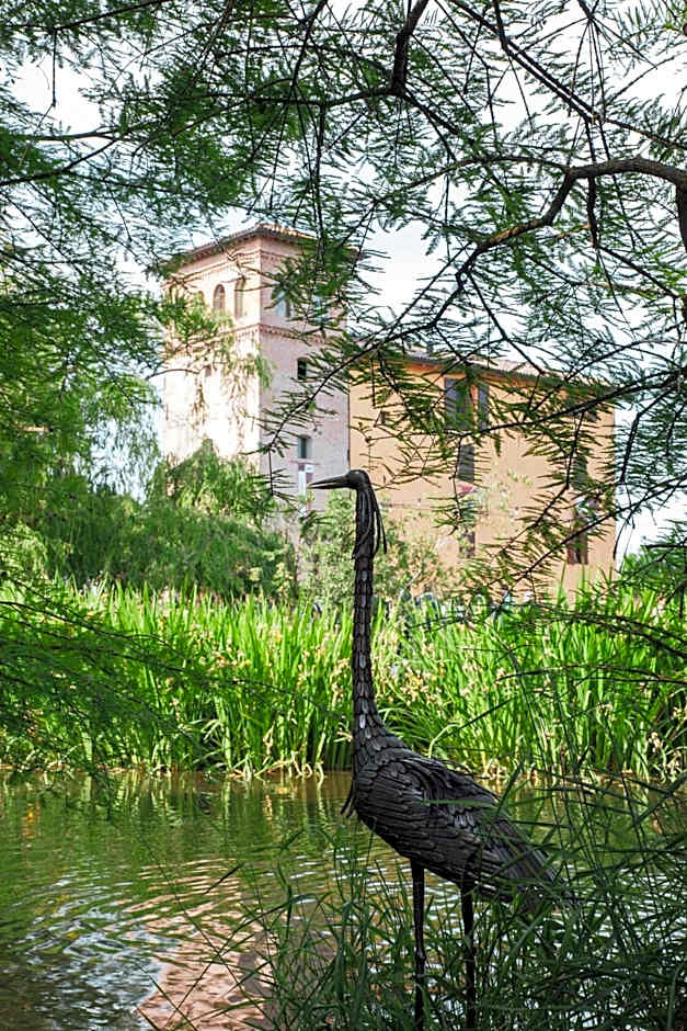 Palazzo delle Biscie - Old Tower & Village