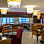 Anwar Al Madinah Movenpick Hotel