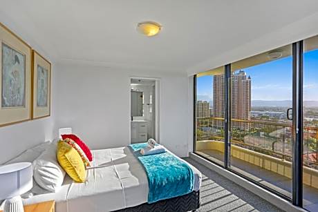 Two-Bedroom Apartment with Partial Ocean & Hinterland View