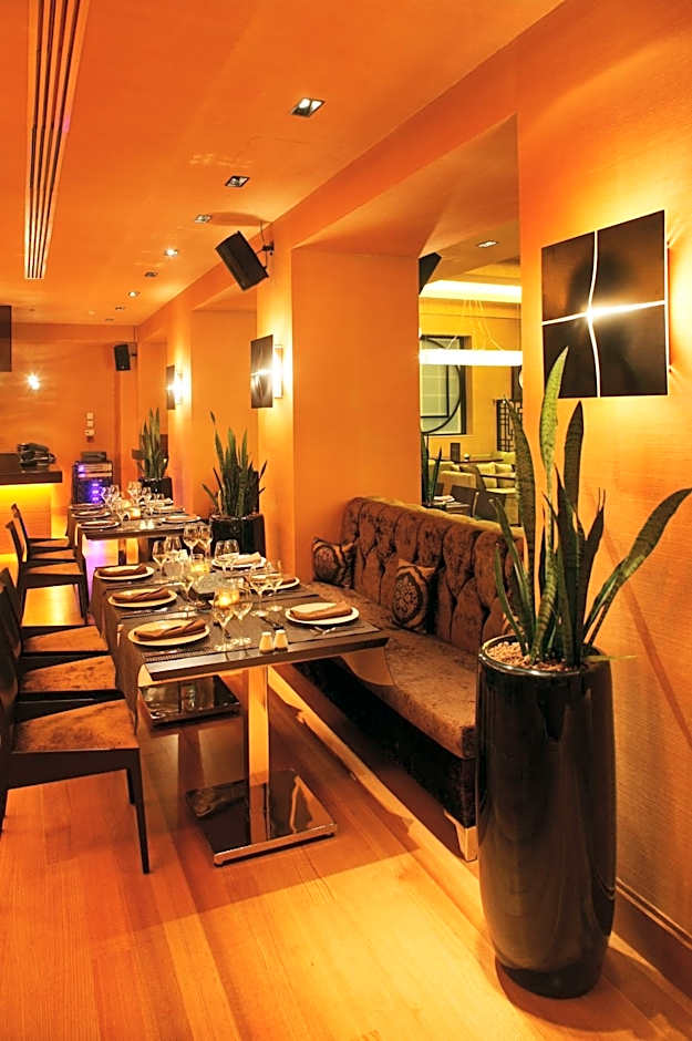 Theoxenia House Hotel
