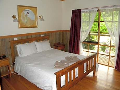 Two-Bedroom Cottage - Birchwood