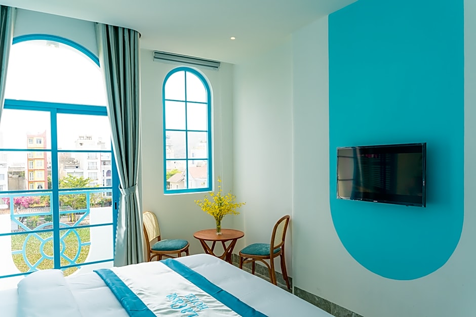 La Casa Hotel