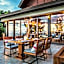 Pullman Phuket Arcadia Naithon Beach Resort
