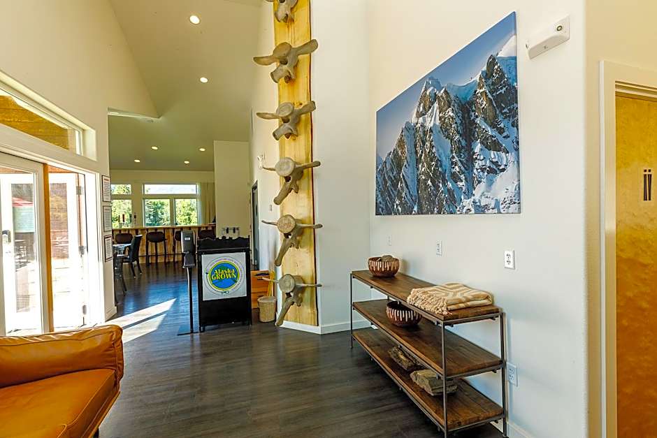 Alaska Glacier Lodge