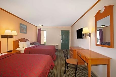 Days Inn by Wyndham Wichita West Near Airport