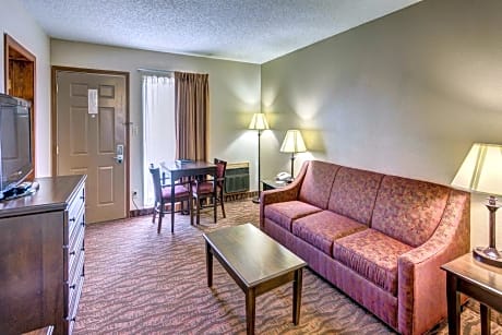 King Suite with Sofa Bed - Non-Smoking
