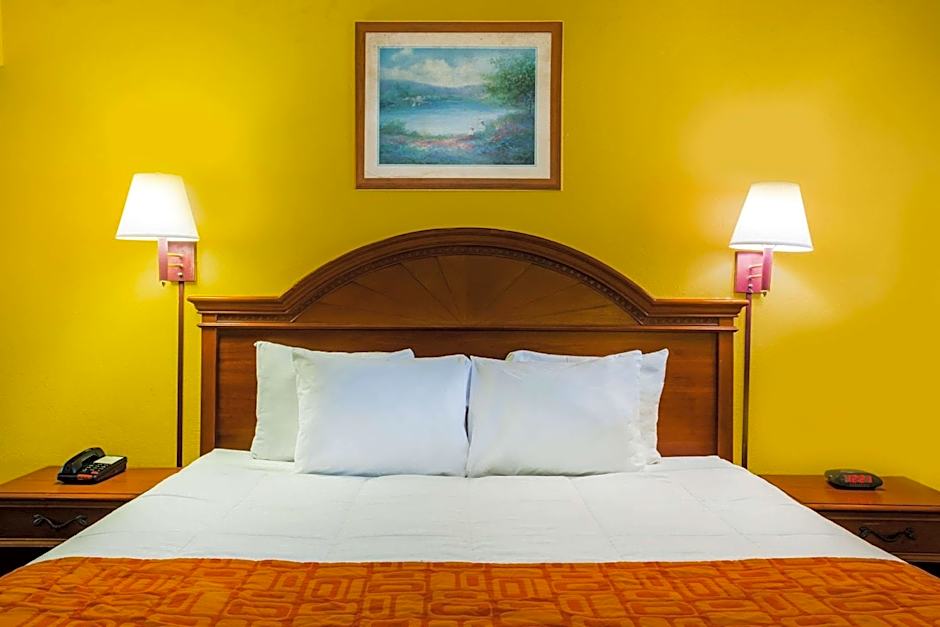 Howard Johnson by Wyndham Panama City
