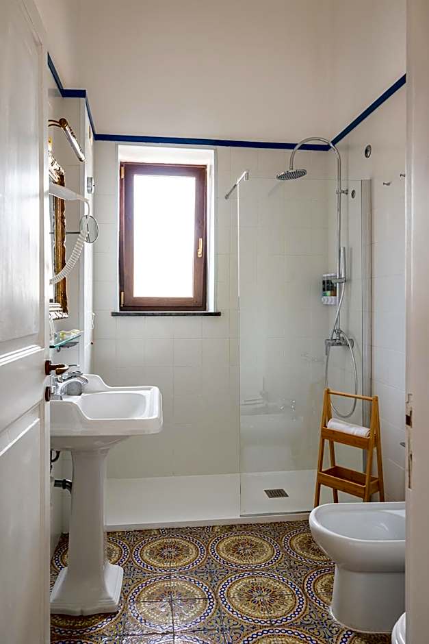 B&B Faraglione