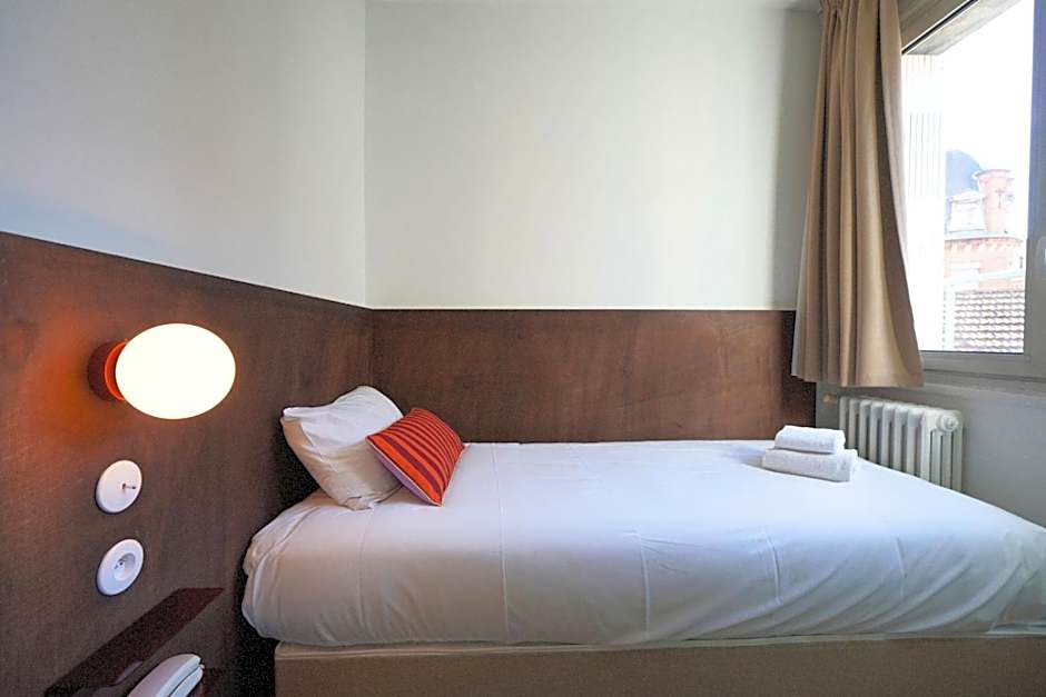 Hôtel Le Moderne - Anciennement Hôtel OursBlanc VictorHugo