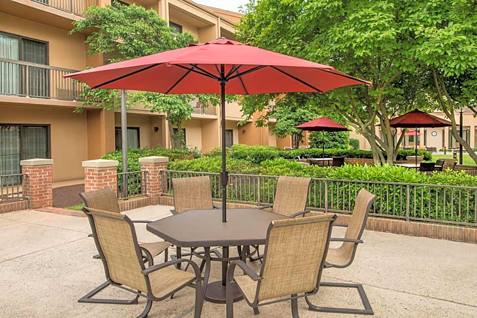 Courtyard by Marriott Dulles Airport Chantilly