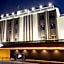Hotel Gee (Adult Only)