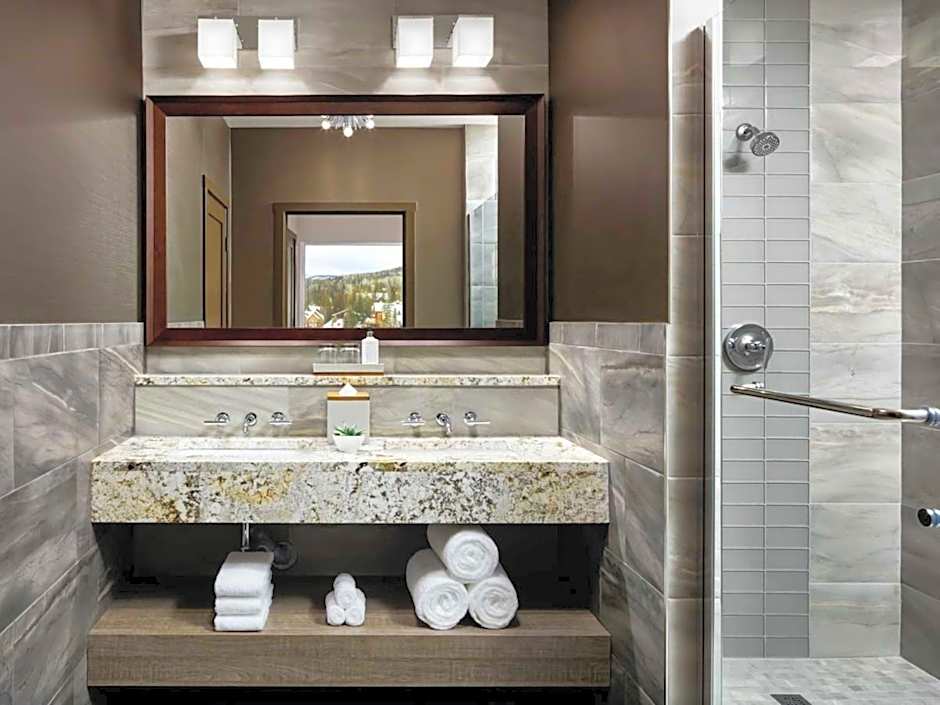 The Josie Hotel, Autograph Collection