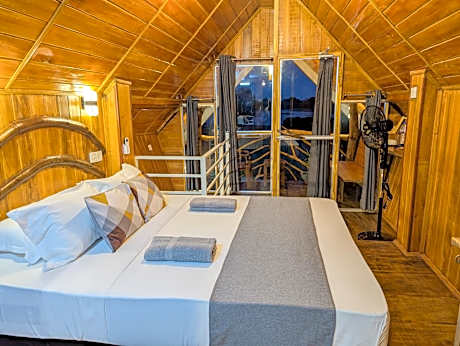Double Room with Lake View
