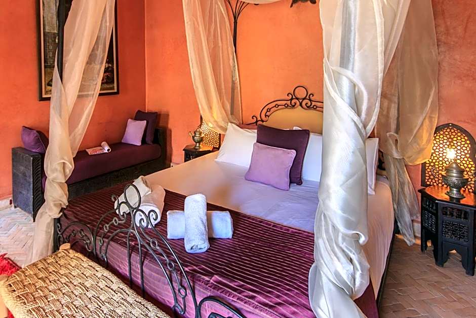 Riad Nabila