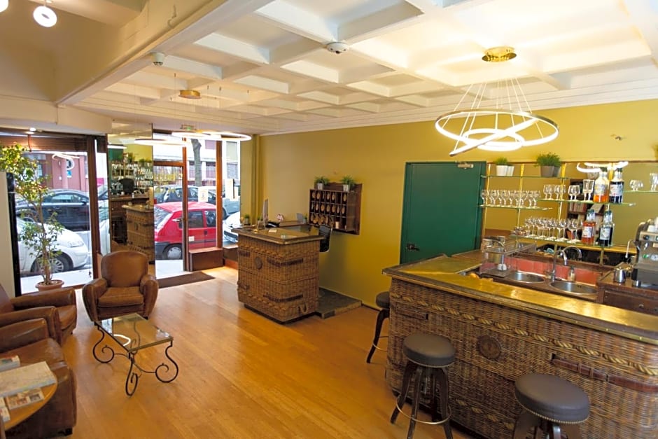 Lyo Hotel