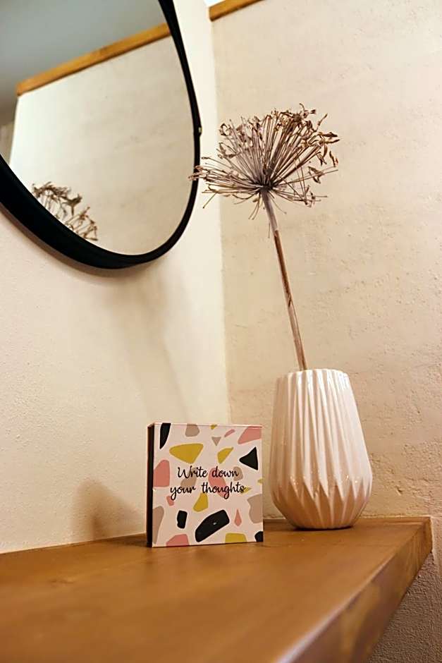 Elves Studios& Apartment's SIDARI