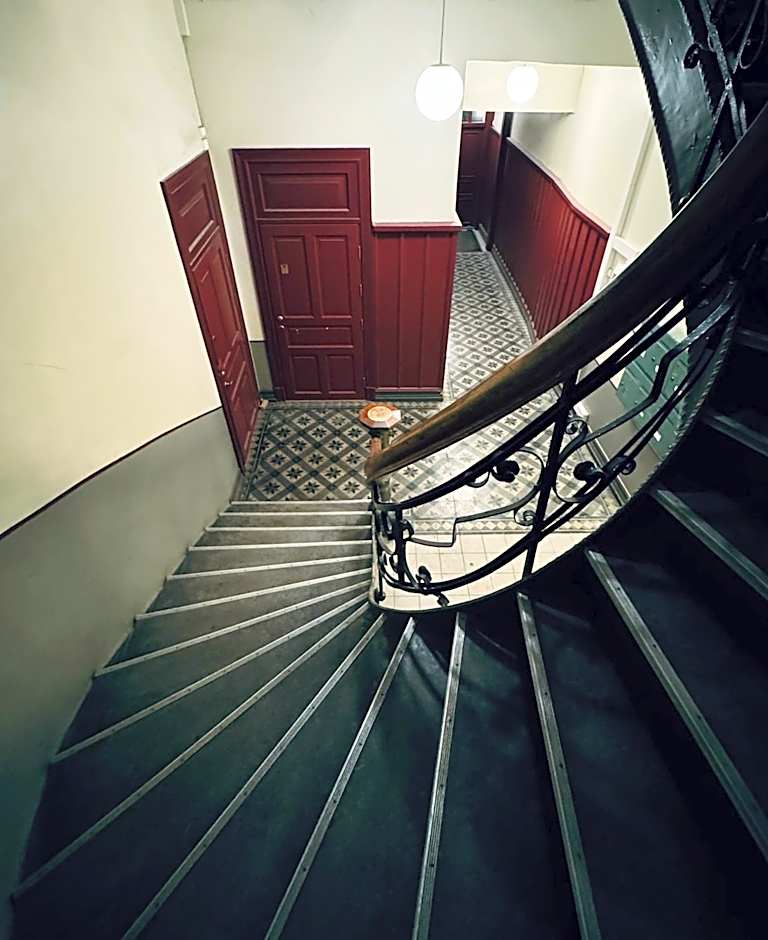 RELAXED LIVING No 03 Hillside Oslo