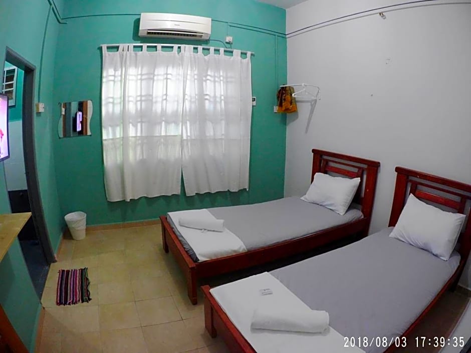 OYO 90116 Fbs Inn Hotel