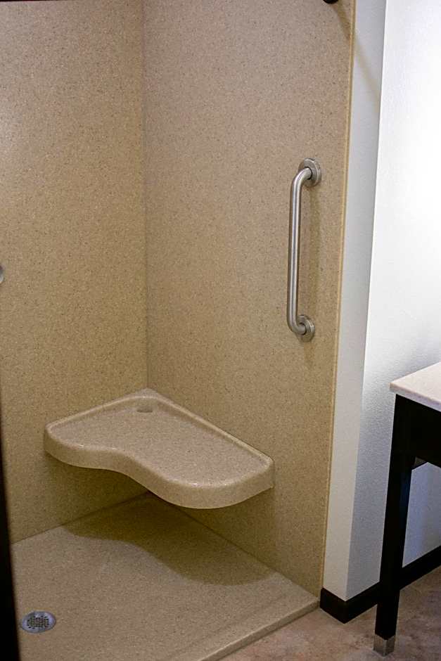 Boarders Inn & Suites by Cobblestone Hotels - Syracuse