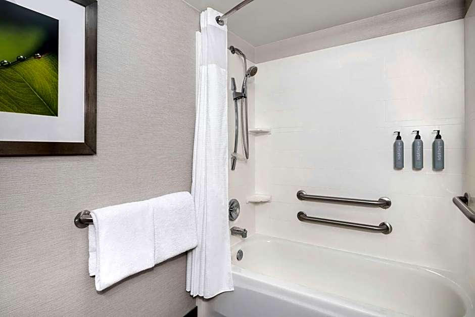 Courtyard by Marriott Tampa North/I-75 Fletcher