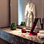 Next Hotel Melbourne, Curio Collection by Hilton