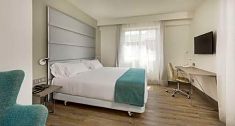 Standard Double or Twin Room Free Parking