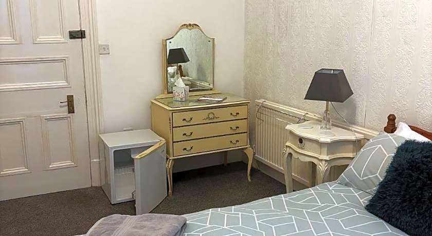 Esklet Guest House