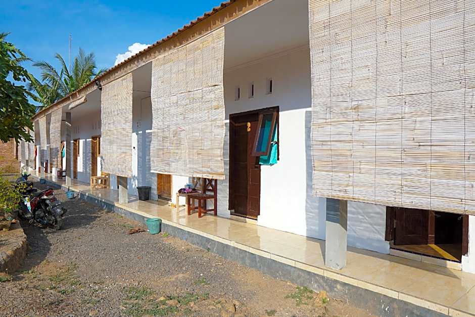 SPOT ON 1746 Putri Kuning Residence