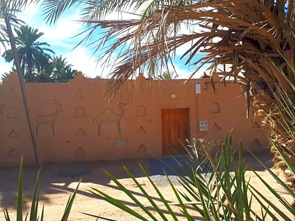 Maison etoile du desert
