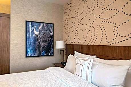 King Room - Hearing Accessible