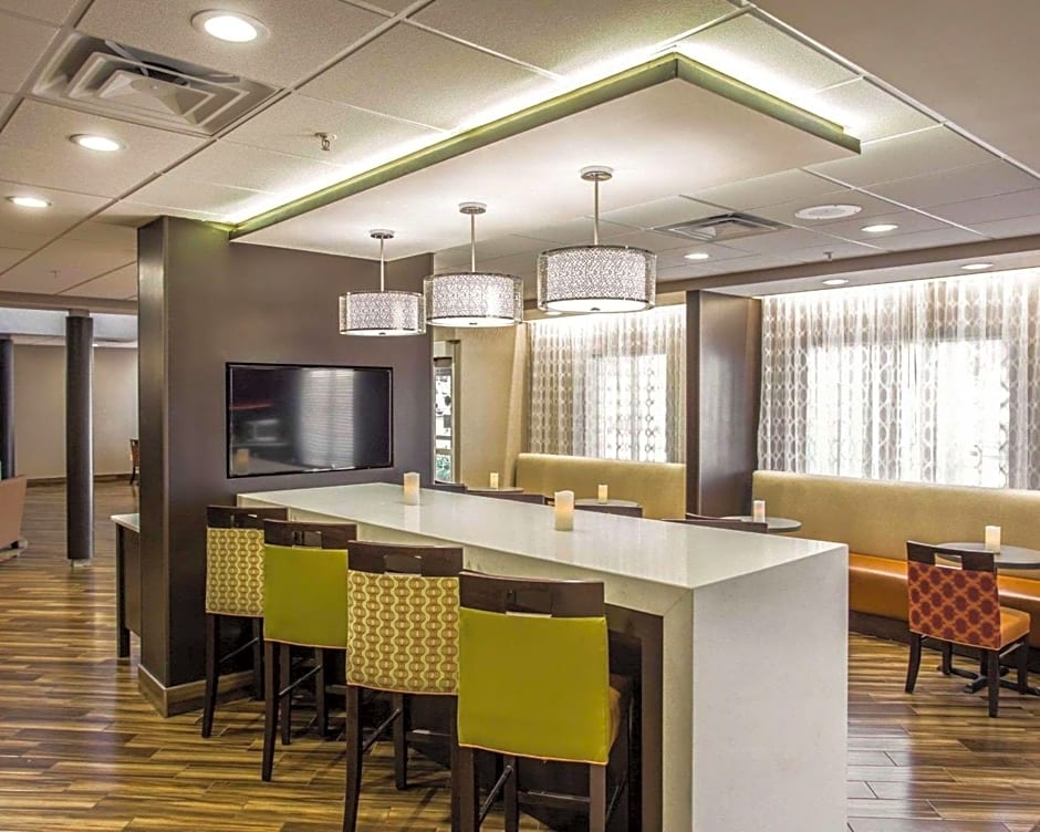 Comfort Suites Columbia at Harbison
