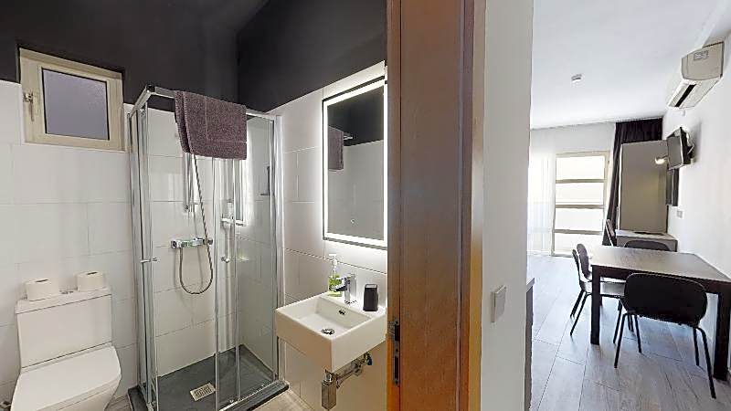 Block Aparthotel