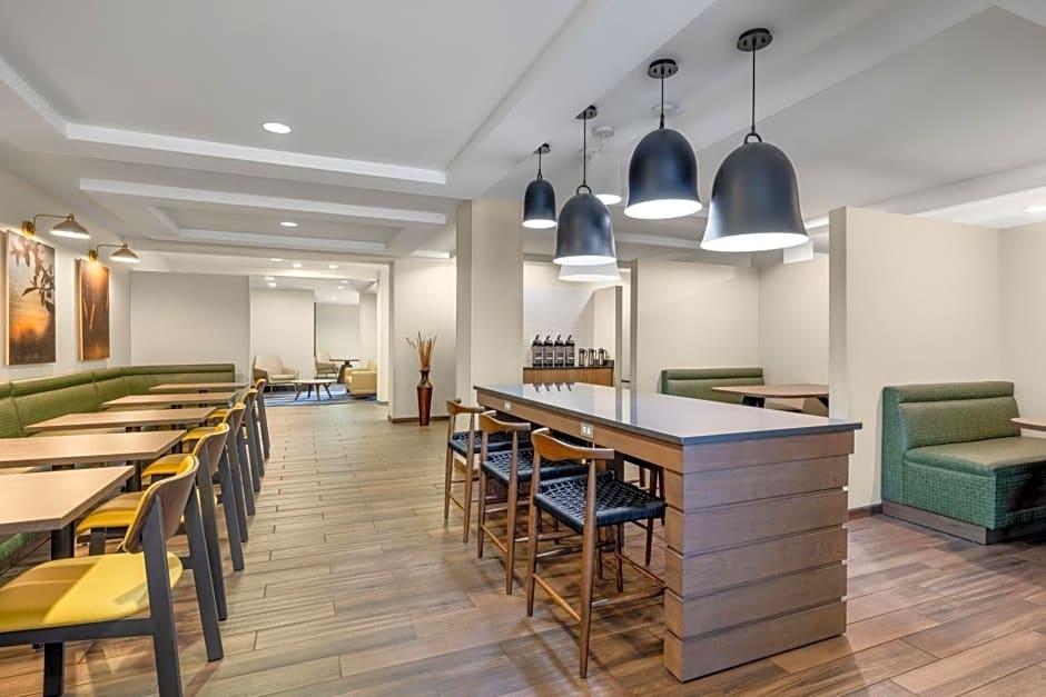 Fairfield by Marriott Inn & Suites Fort Walton Beach Hurlburt Area