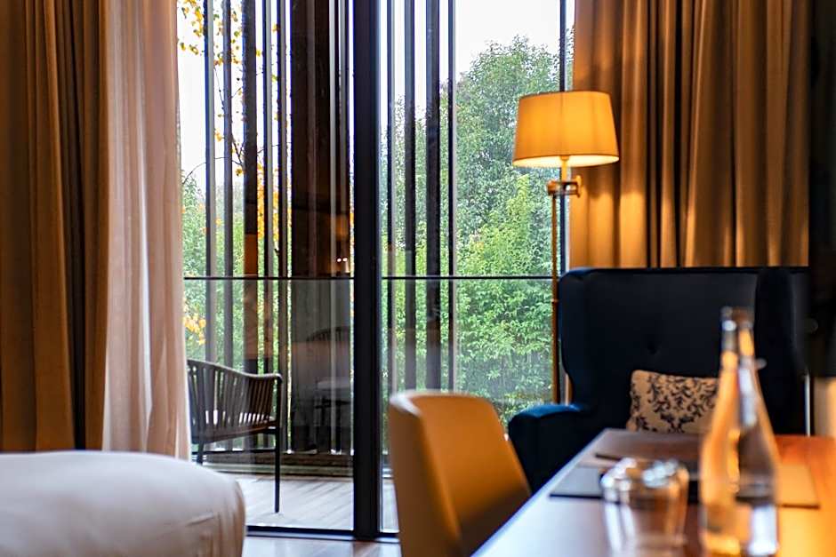 Curio Collection by Hilton Boeira Garden Hotel Porto, Portug