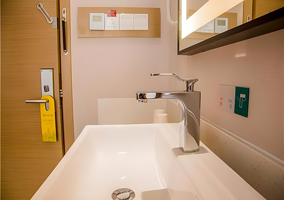 City Comfort Inn Suzhou Hanshan Temple Binhe Road Metro Station