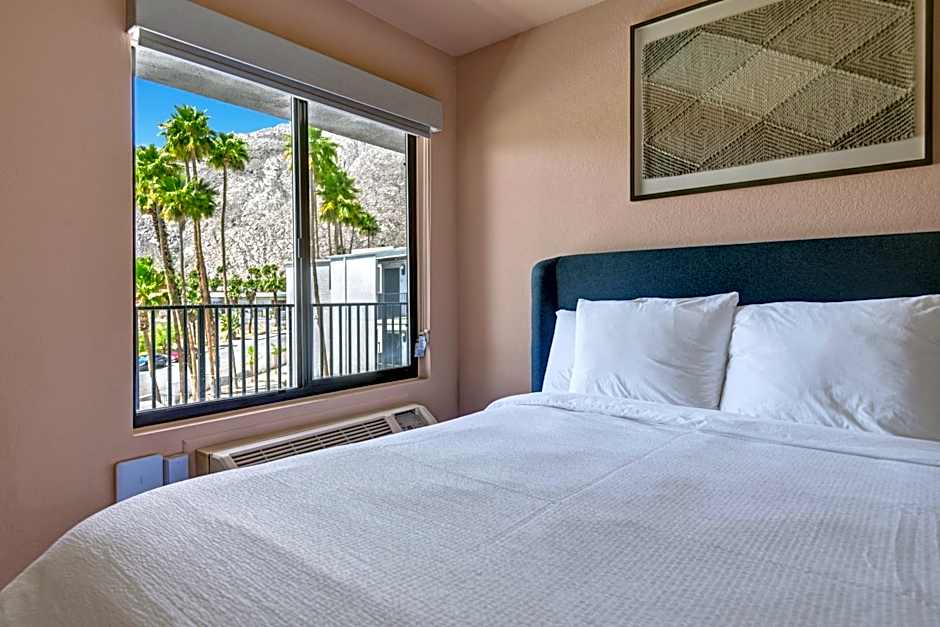 The Dunes Hotel (Palm Springs)