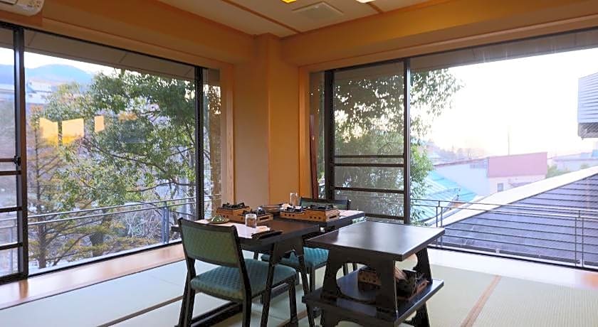 Shibu Hotel