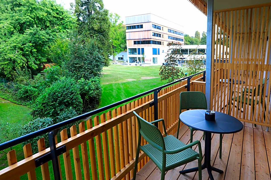 Hotel Steiermarkhof Graz - Aus Holz gebaut, von Hügeln geküsst