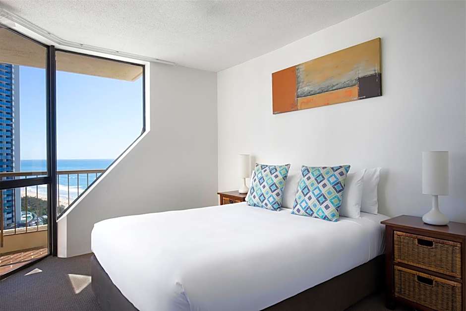 Paradise Centre Apartments