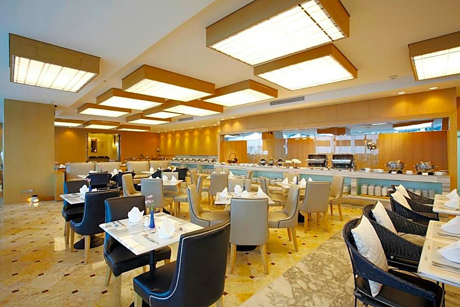 Centara Hotel Hat Yai
