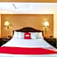OYO Hotel Downtown Peoria IL I-74