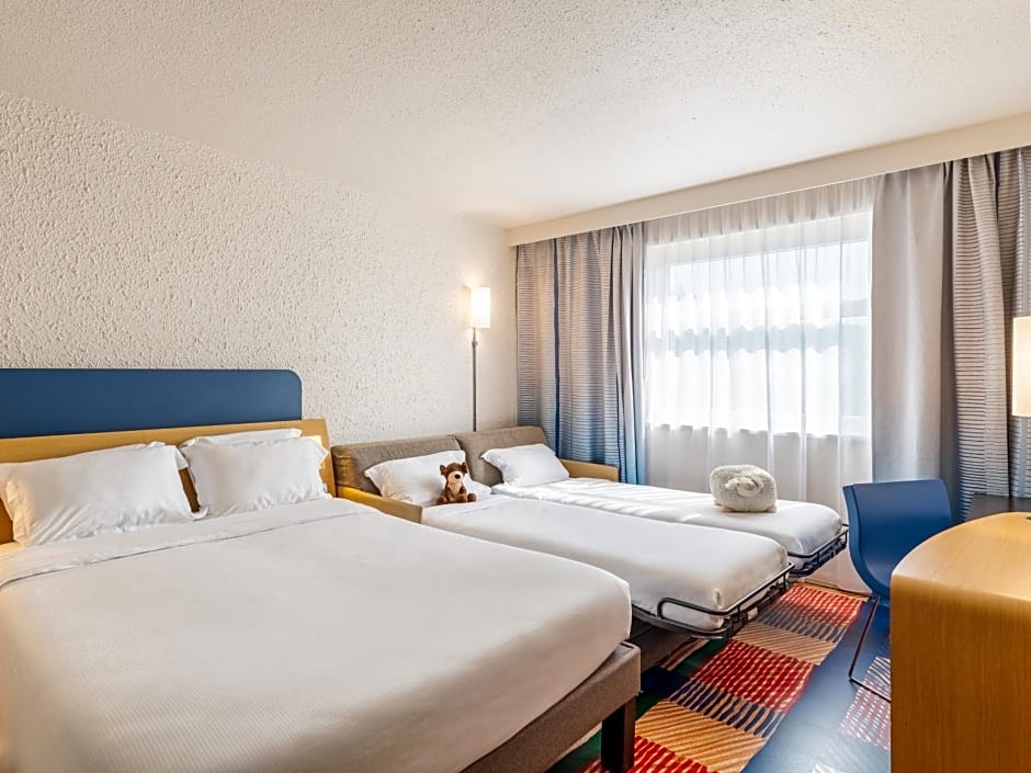 B&B HOTEL Lyon Nord 4 étoiles
