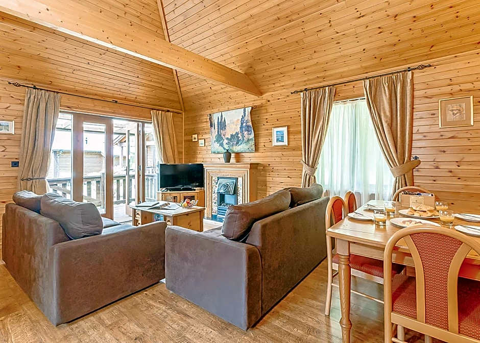 Tilford Woods Lodge Retreat