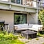 Canandaigua Lake Retreat with view and private beach access, foliage, hike, and Ski