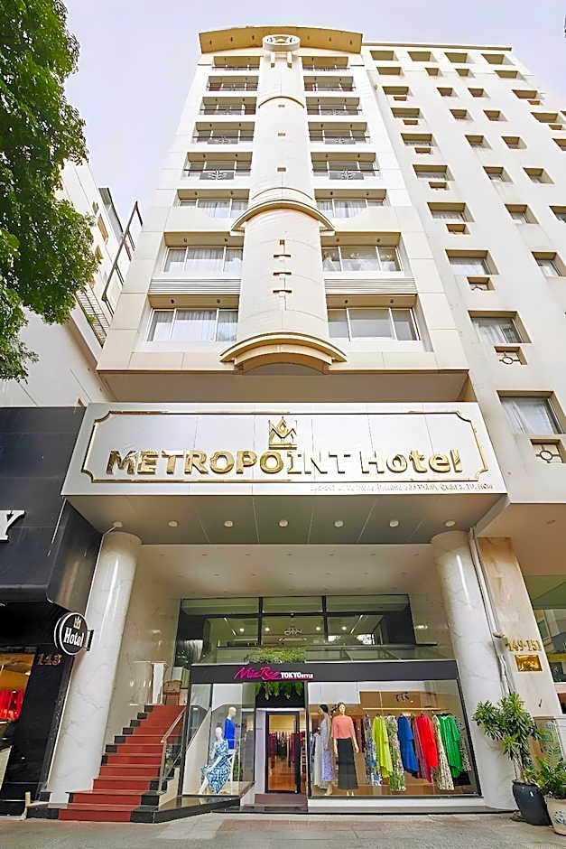 Kin Hotel Ly Tu Trong