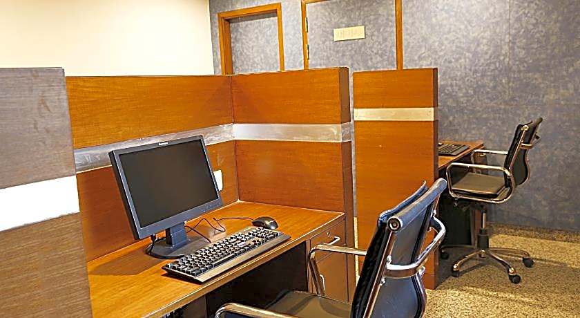 Nirwana Hometel Jaipur - A Sarovar Hotel